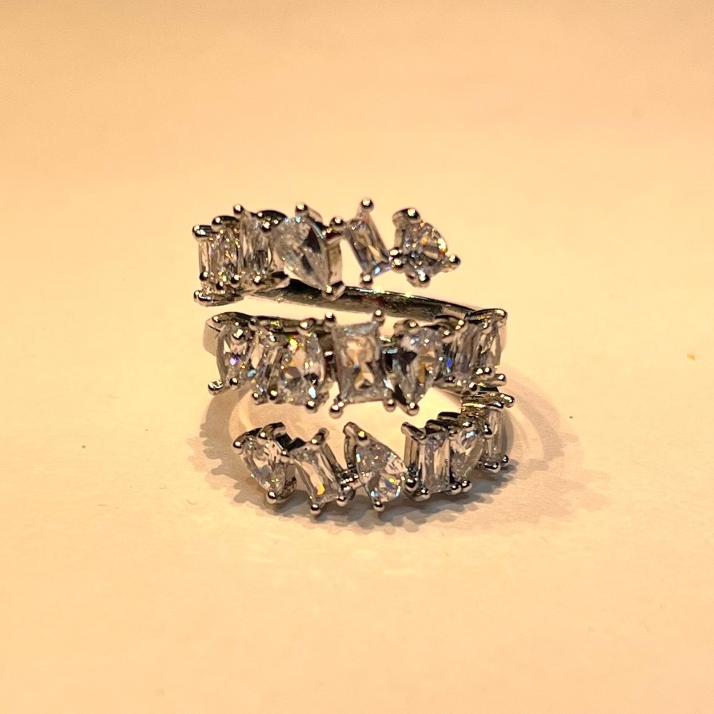 Silver ring - Picture 6 of 10